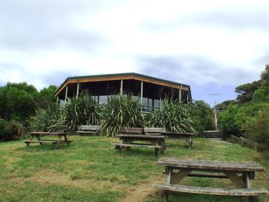 Magnificant location and lifestyle in Farewell Spit, Tasman NZ to buy unique Freehold Going Concern on Leasehold land 